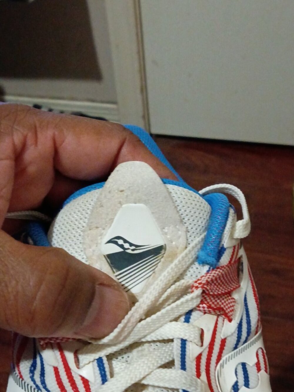 Saucony Ride 15 Shoes Womens Size 9 Red White Blue Stripes Running S10729-76 - Picture 6 of 13